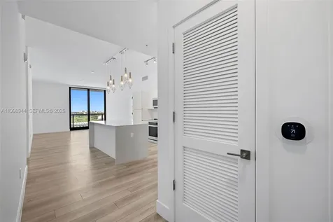 101 Diplomat Parkway Hallandale Beach FL 33009