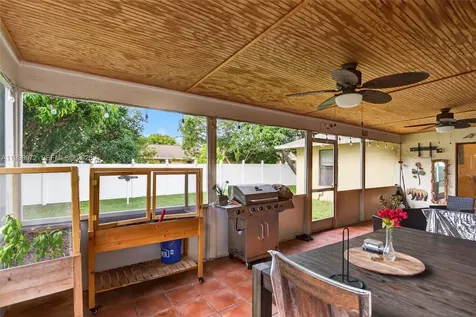 701 NW 41st Terrace Deerfield Beach FL 33442