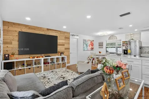 701 NW 41st Terrace Deerfield Beach FL 33442