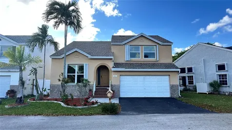 1141 Scarborough Drive Davie FL 33324