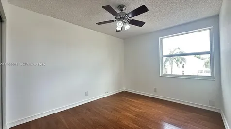 1141 Scarborough Drive Davie FL 33324