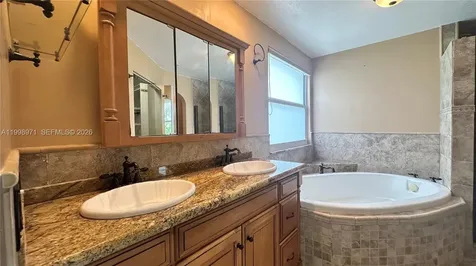 1141 Scarborough Drive Davie FL 33324