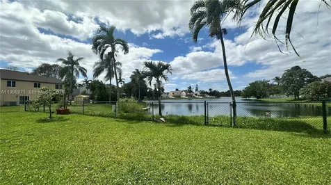 1141 Scarborough Drive Davie FL 33324