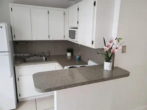 254 NW 60 Court Miami FL 33126