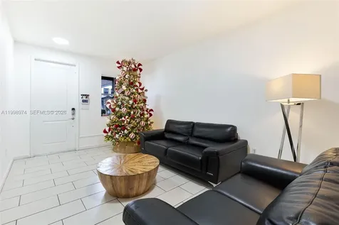 15070 SW 119th Lane Miami FL 33196
