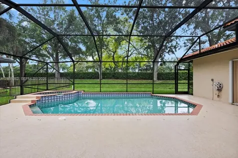 1356 Ginger Circle Weston FL 33326