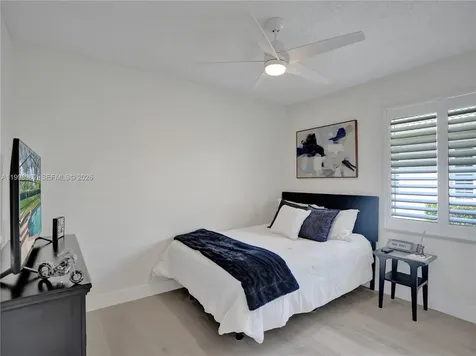 1356 Ginger Circle Weston FL 33326