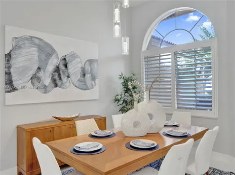 1356 Ginger Circle Weston FL 33326