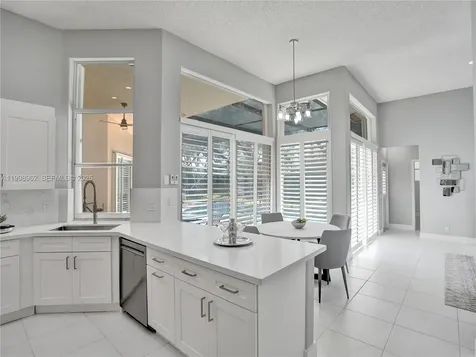 1356 Ginger Circle Weston FL 33326