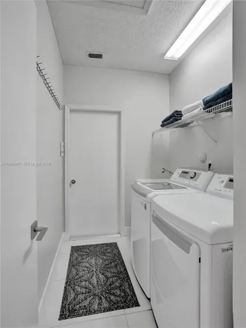 1356 Ginger Circle Weston FL 33326