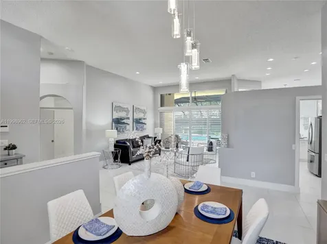 1356 Ginger Circle Weston FL 33326