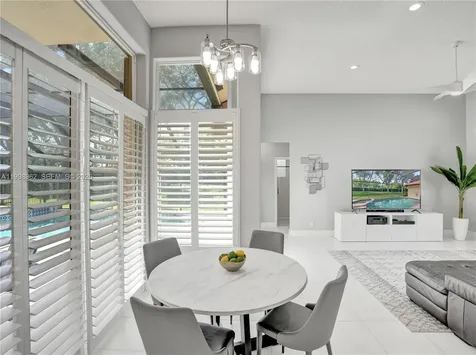 1356 Ginger Circle Weston FL 33326