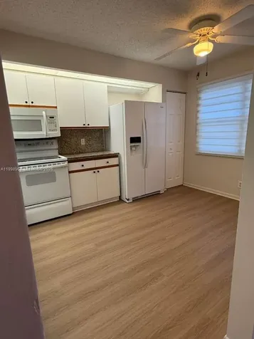 1401 SW 128th Terrace Pembroke Pines FL 33027