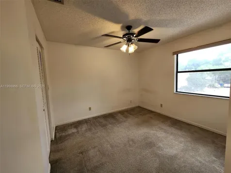 200 SW 95th Terrace Pembroke Pines FL 33025