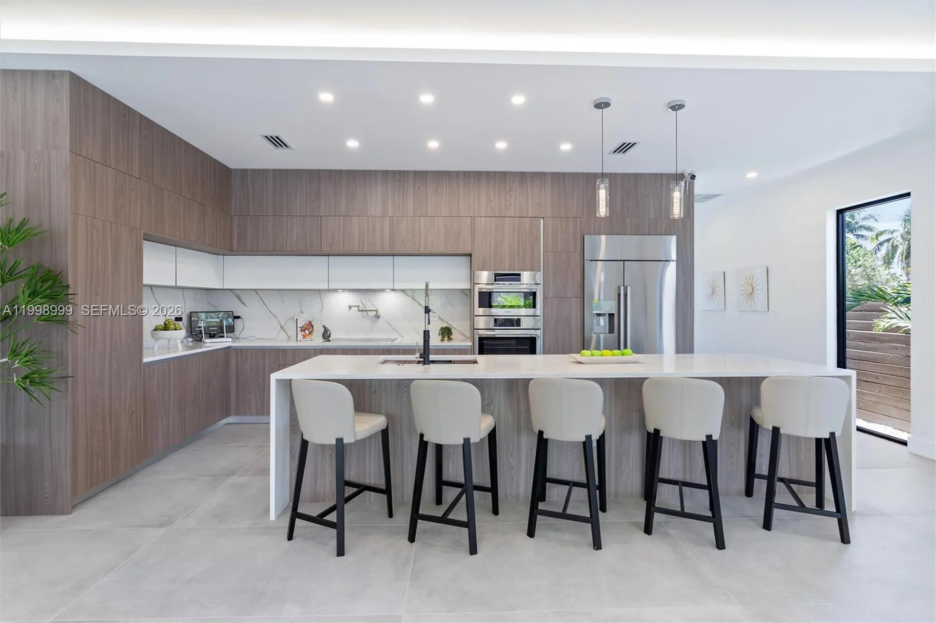 2431 NE 18th Street Fort Lauderdale FL 33305