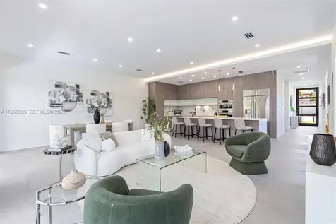 2431 NE 18th Street Fort Lauderdale FL 33305