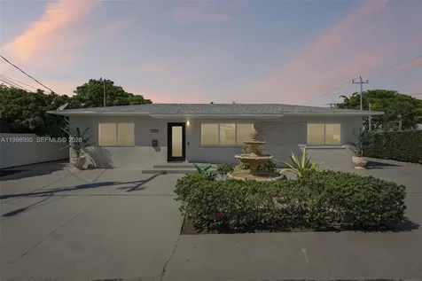 1682 NE 124th Lane North Miami FL 33181