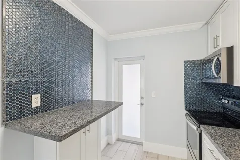 1682 NE 124th Lane North Miami FL 33181