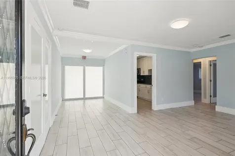 1682 NE 124th Lane North Miami FL 33181