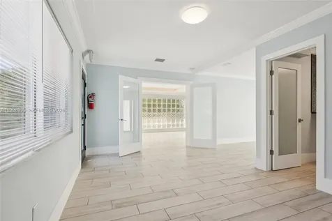 1682 NE 124th Lane North Miami FL 33181