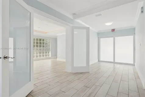 1682 NE 124th Lane North Miami FL 33181