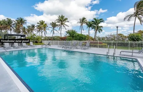 4301 Collins Avenue Miami Beach FL 33140
