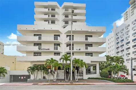 4301 Collins Avenue Miami Beach FL 33140