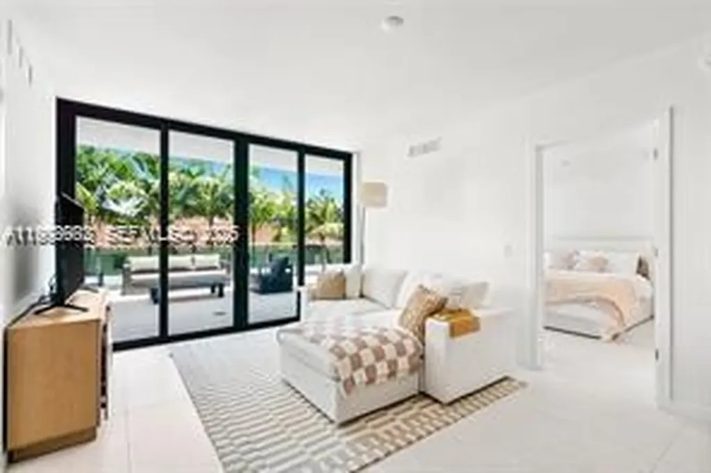 9901 W Bay Harbor Drive Bay Harbor Islands FL 33154