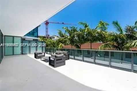 9901 W Bay Harbor Drive Bay Harbor Islands FL 33154