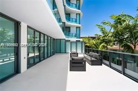 9901 W Bay Harbor Drive Bay Harbor Islands FL 33154