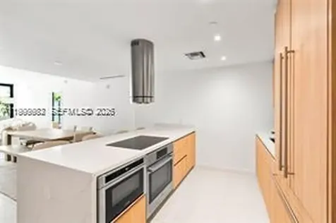 9901 W Bay Harbor Drive Bay Harbor Islands FL 33154