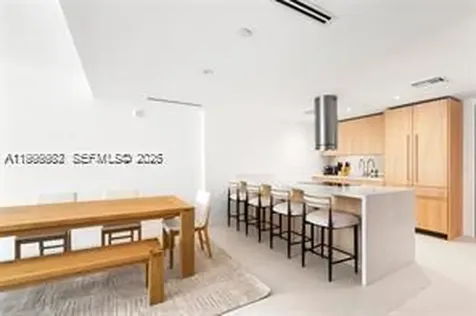 9901 W Bay Harbor Drive Bay Harbor Islands FL 33154