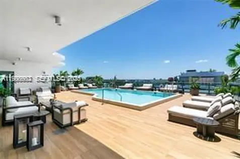 9901 W Bay Harbor Drive Bay Harbor Islands FL 33154
