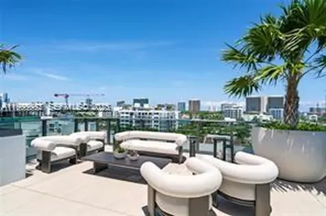 9901 W Bay Harbor Drive Bay Harbor Islands FL 33154
