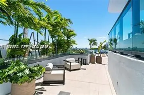 9901 W Bay Harbor Drive Bay Harbor Islands FL 33154