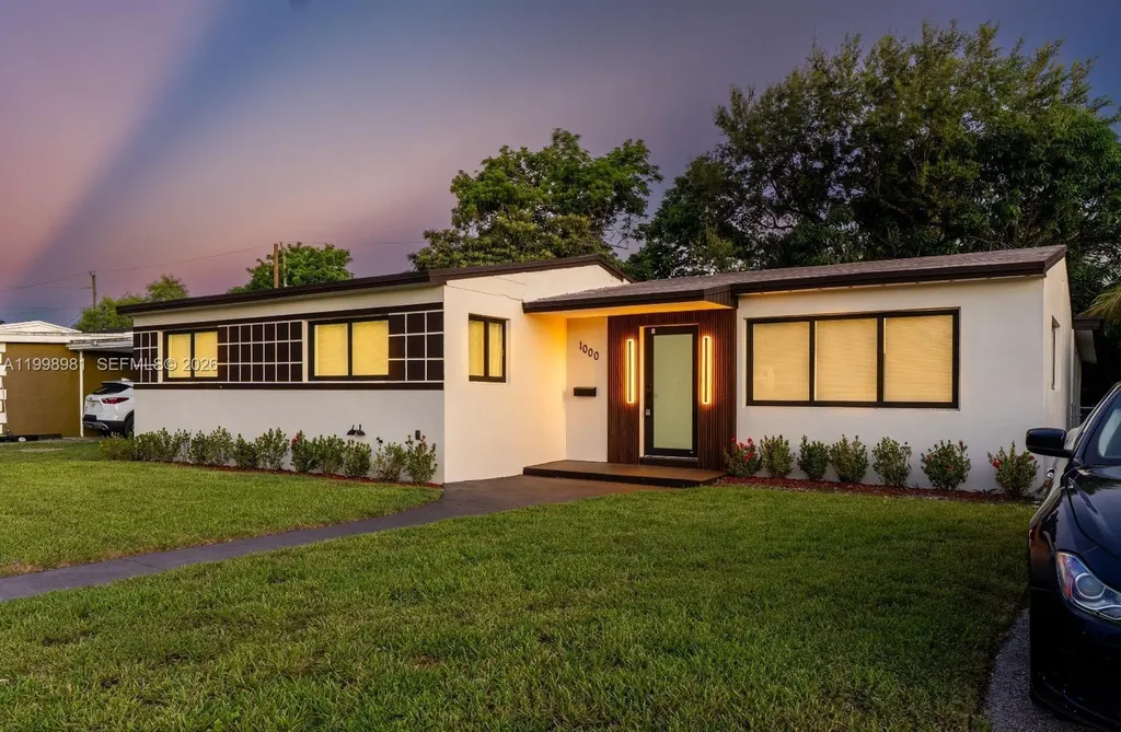 1000 NW 198th Street Miami Gardens FL 33169