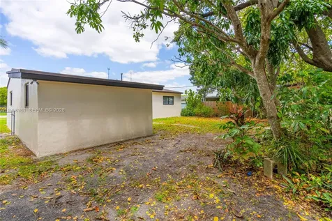1000 NW 198th Street Miami Gardens FL 33169