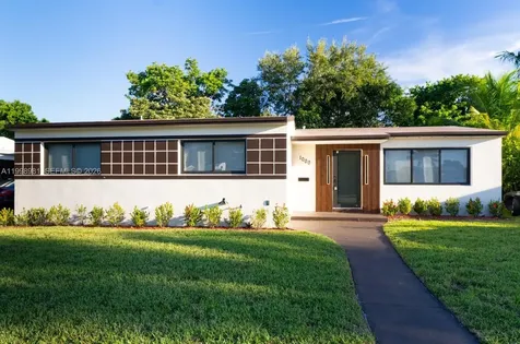 1000 NW 198th Street Miami Gardens FL 33169