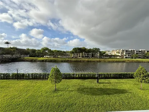 7787 SW 86th Street Miami FL 33143