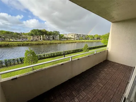 7787 SW 86th Street Miami FL 33143