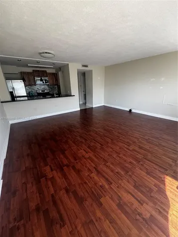 7545 E Treasure Drive North Bay Village FL 33141
