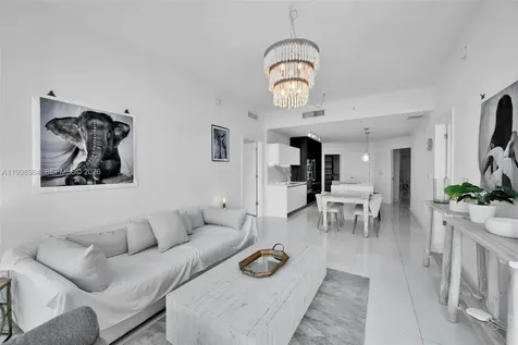 851 NE 1st Avenue Miami FL 33132