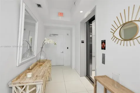 851 NE 1st Avenue Miami FL 33132