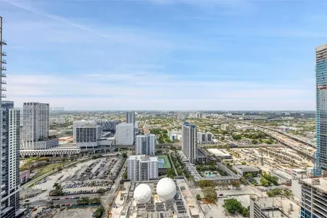 851 NE 1st Avenue Miami FL 33132