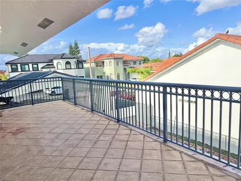 10140 SW 26th Terrace Miami FL 33165
