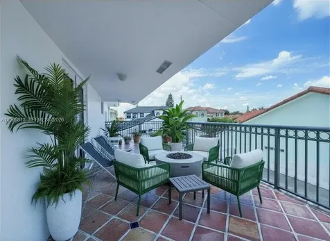 10140 SW 26th Terrace Miami FL 33165