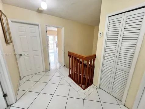 10140 SW 26th Terrace Miami FL 33165