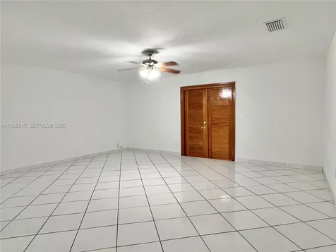 10140 SW 26th Terrace Miami FL 33165