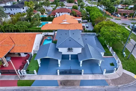 10140 SW 26th Terrace Miami FL 33165