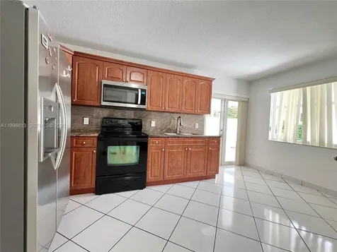 10140 SW 26th Terrace Miami FL 33165